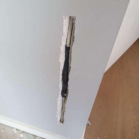 Ødelagt ledning væg - sådan udføres reparation kabel ⚡️